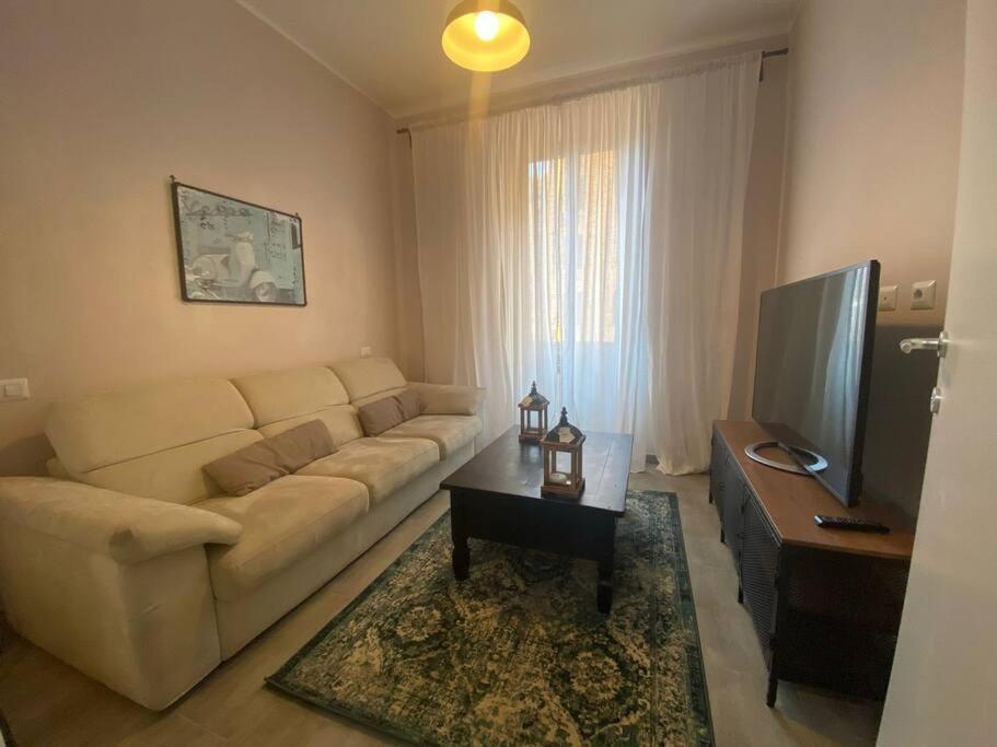 Casa Zia Gina Guest House Nel Centro Di Roma Exterior foto